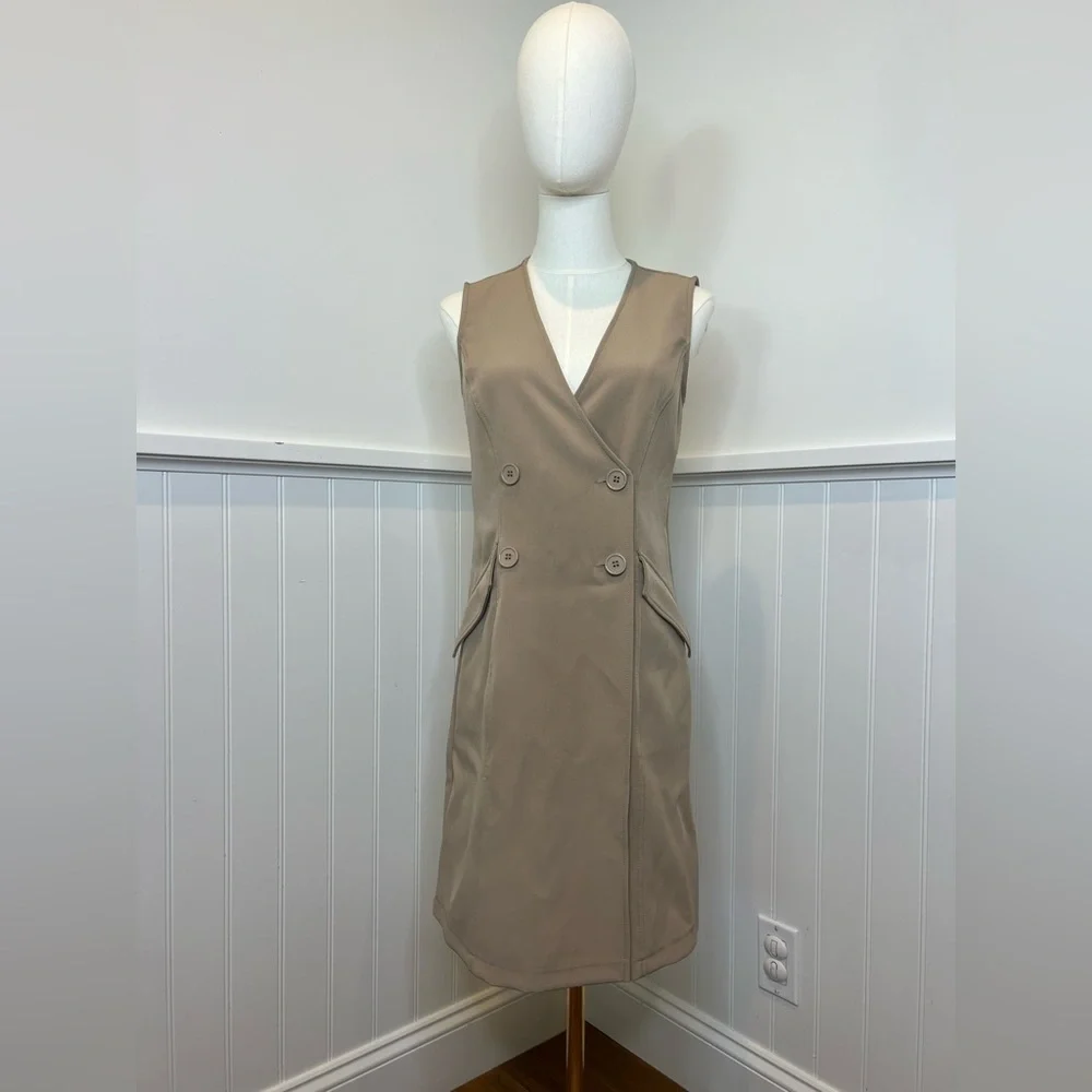 MAX STUDIO Sleeves Dress - Picture 3 of 10
